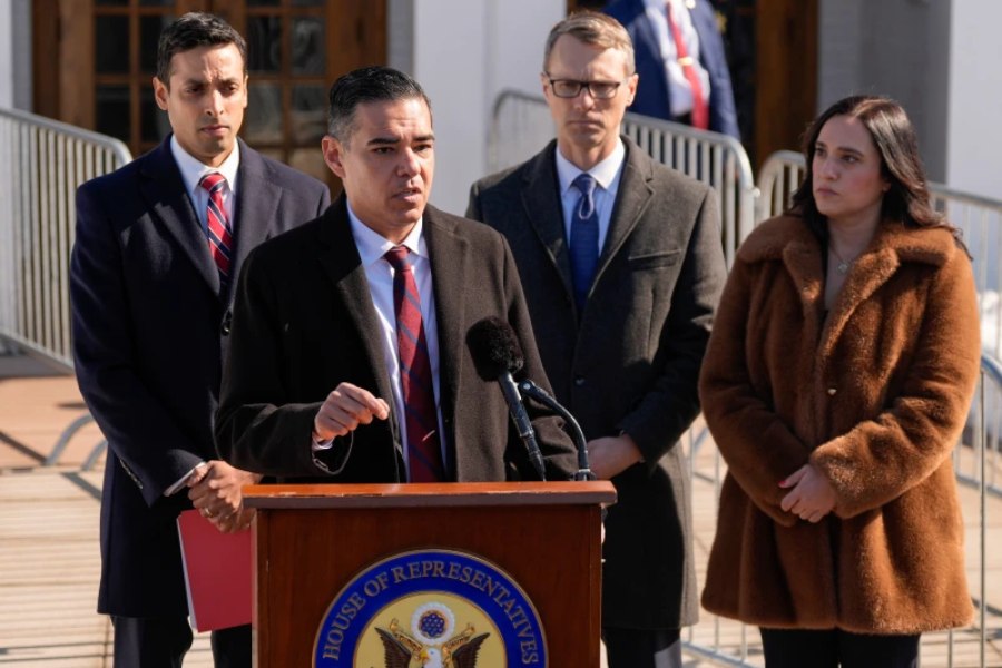 House Panel Forces Showdown With AG Bondi as Bipartisan Frustration Over Epstein Files Boils Over House Panel Forces Showdown With AG Bondi as Bipartisan Frustration Over Epstein Files Boils Over